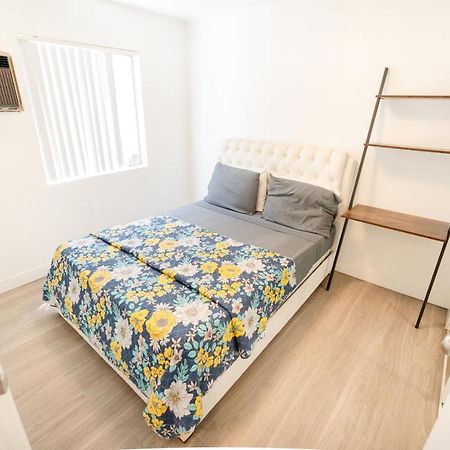 Hollywood/Koreatown 2 Bedroom With Parking لوس أنجلوس المظهر الخارجي الصورة