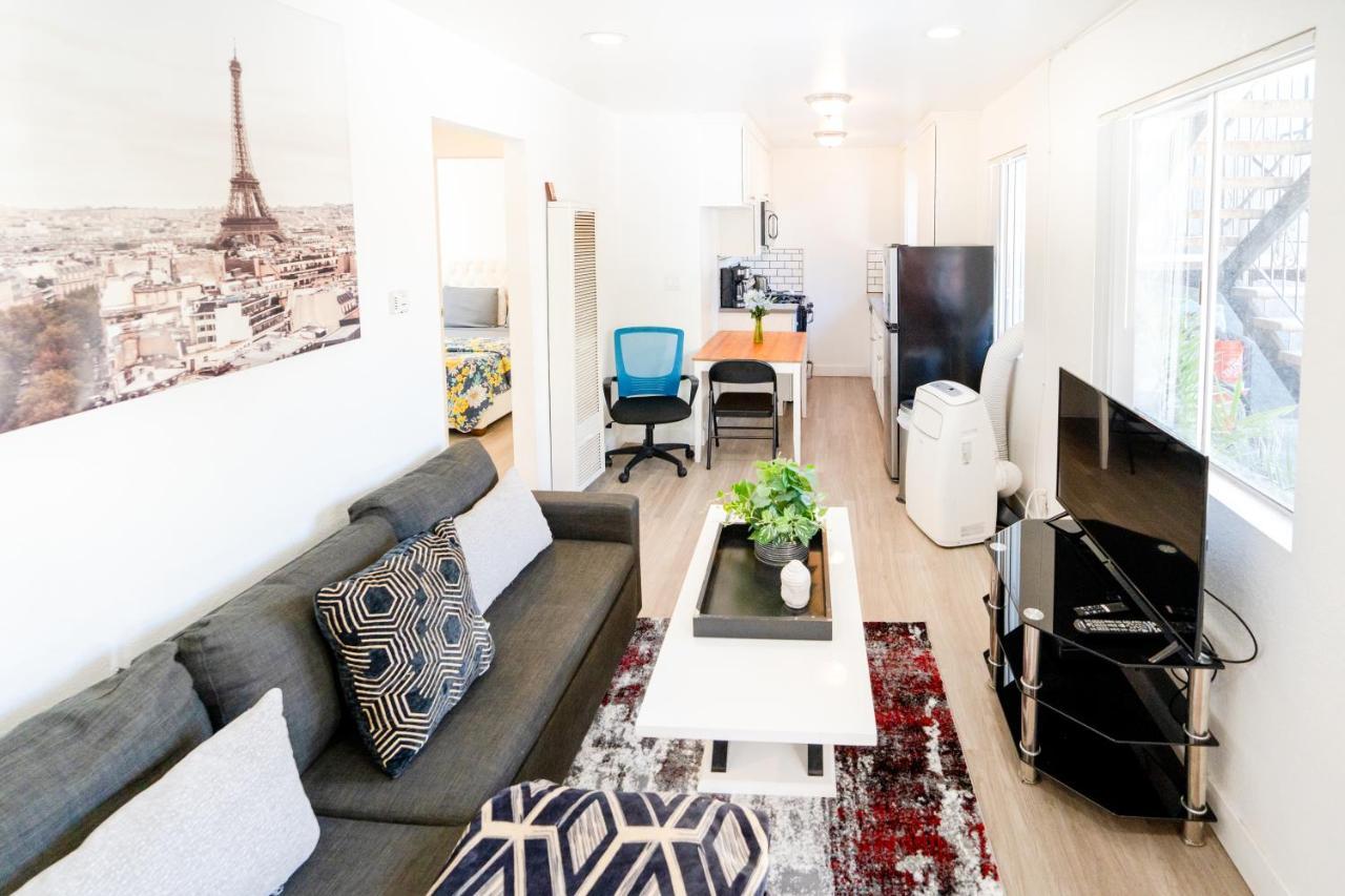 Hollywood/Koreatown 2 Bedroom With Parking لوس أنجلوس المظهر الخارجي الصورة